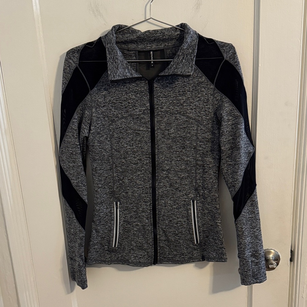 Pretty Little Thing Women’s Zip Up Gray, Black, White Jacket Mesh cutouts M